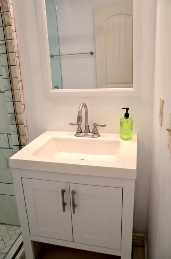 Baby Blue Sky - Price 2Bd - Newly Remodeled - Nearby Trails Apartment Luaran gambar